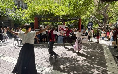 SAN RAFAEL BRILLÓ CON SU PRESENTACIÓN EN LA PEATONAL SARMIENTO DE LA CIUDAD DE MENDOZA