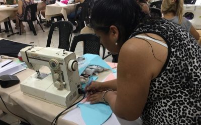 SE VIENEN LAS CLASES Y EL MUNICIPIO INVITA A TALLERES INTENSIVOS PARA CONFECCIONAR PECHERAS, CARTUCHERAS Y FUNDAS ESCOLARES