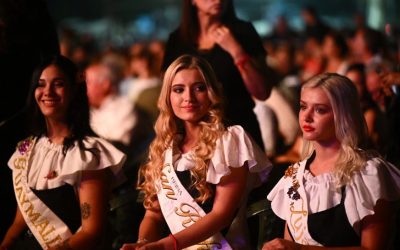 ÚLTIMOS DÍAS ANTES DE VENDIMIA: AZUL PRESENTE EN LA FIESTA DE LA COSECHA