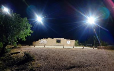 NUEVO “BRILLO” PARA EL PÓRTICO DE INGRESO A LA VILLA 25 DE MAYO