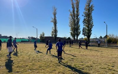 EL POLI 2 RECIBE MÁS DE UN CENTENAR DE JÓVENES DE SECUNDARIA EN LA PRIMERA FECHA DEL TORNEO JONATÁN PÉREZ