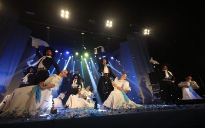VELADA DE GALA DEL 25 DE MAYO: “LA PATRIA QUE SOMOS” EN EL TEATRO ROMA