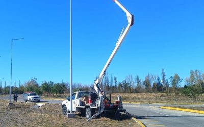 EL MUNICIPIO INSTALÓ MÁS DE 60 LUMINARIAS LED EN VILLA 25 DE MAYO