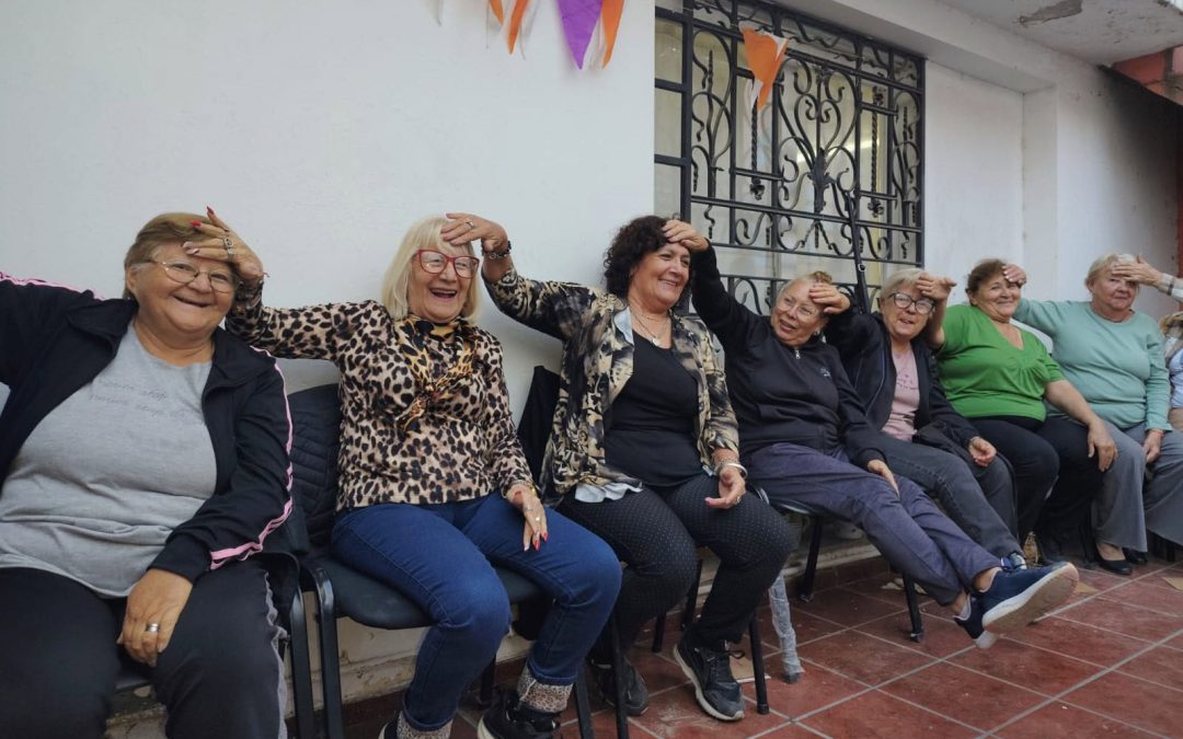 ADULTOS MAYORES EN INVIERNO: CONTINÚAN LAS PROPUESTAS DE ACTIVIDAD FÍSICA Y JUEGOS