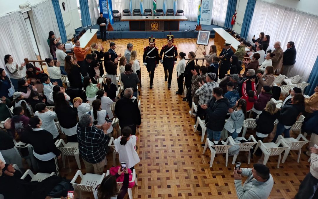 DÍA DEL PADRE MENDOCINO: HOMENAJE JUNTO A LOS NIÑOS Y LOS GRANADEROS