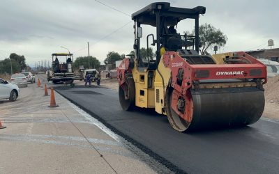 CIRCULAR CON PRECAUCIÓN: SE COLOCA LA CARPETA ASFÁLTICA EN EL PASO DE POBRE DIABLO