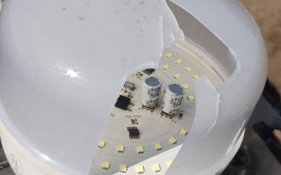 EL MUNICIPIO REPARÓ LUMINARIAS EN CAÑADA SECA Y AL DÍA SIGUIENTE FUERON VANDALIZADAS