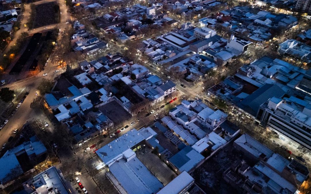 SAN RAFAEL SUMÓ 170 NUEVAS LUMINARIAS LED EN EL CASCO CÉNTRICO