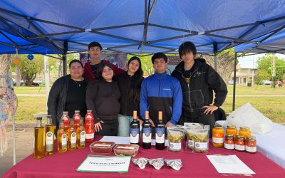 CON SU RECONOCIDO VINO SYRAH COMO EMBLEMA, LA ESCUELA GIACCARINI OFRECE SUS PRODUCTOS EN LA FERIA FRANCA