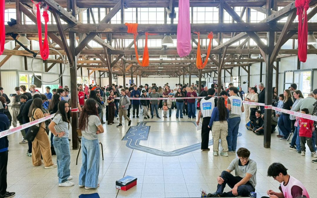 EL MUNICIPIO ACOMPAÑÓ UNA NUEVA COMPETENCIA DE LA LIGA NACIONAL DE ROBÓTICA EN EL CIU