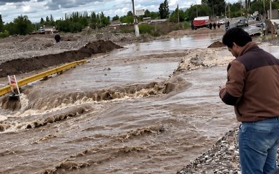 PASO DE POBRE DIABLO: SE DESMONTARON LOS FUSIBLES PARA QUE PUEDA CORRER LA GRAN CANTIDAD DE AGUA